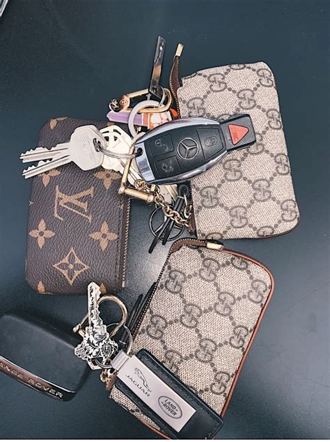 louis vuitton replica keychain|louis vuitton key pouch wallet.